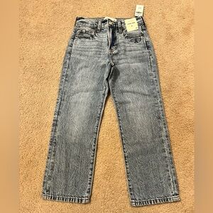 NEW Abercrombie Kids Loose Jeans size 7/8